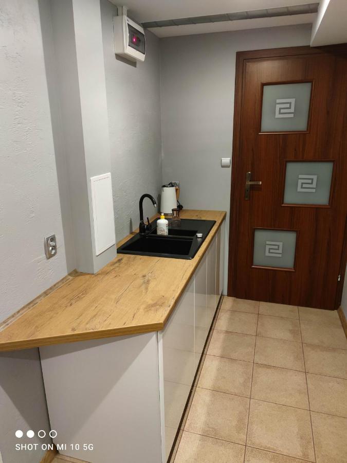 New York Apartament By Karl Radom Bagian luar foto